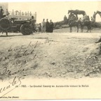 Gen. Lyautey visitant le Mellah 1913.jpg