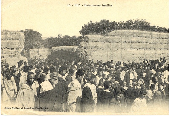 Enterrement 1920.jpg