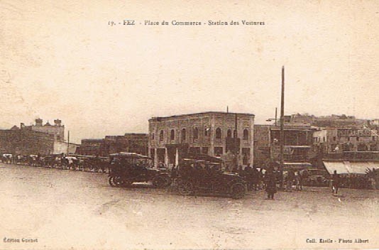 Place du Commerce 1910c.jpg